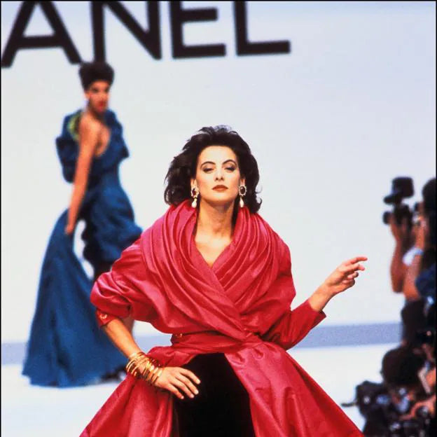 Inès de La Fressange: El Epítome del Estilo Chic Parisino – Hangover of ...