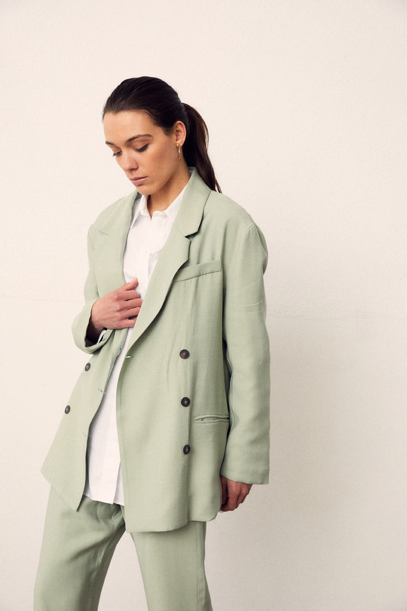 MINT OVERSIZED DOUBLE-BREASTED BLAZER